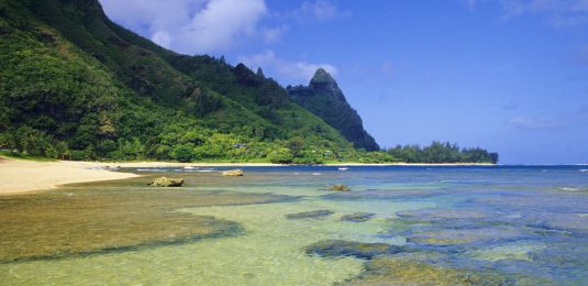Makua Beach aka Tunnels